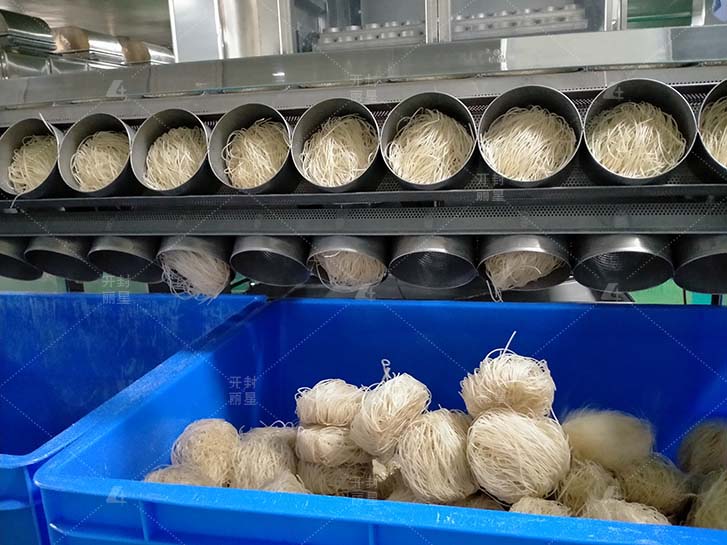 碗装酸辣粉出产线