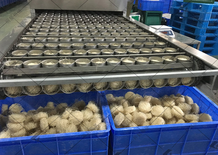 宏胜国际|Home酸辣粉设备选取低温慢烘工艺，助力优化产品复水性